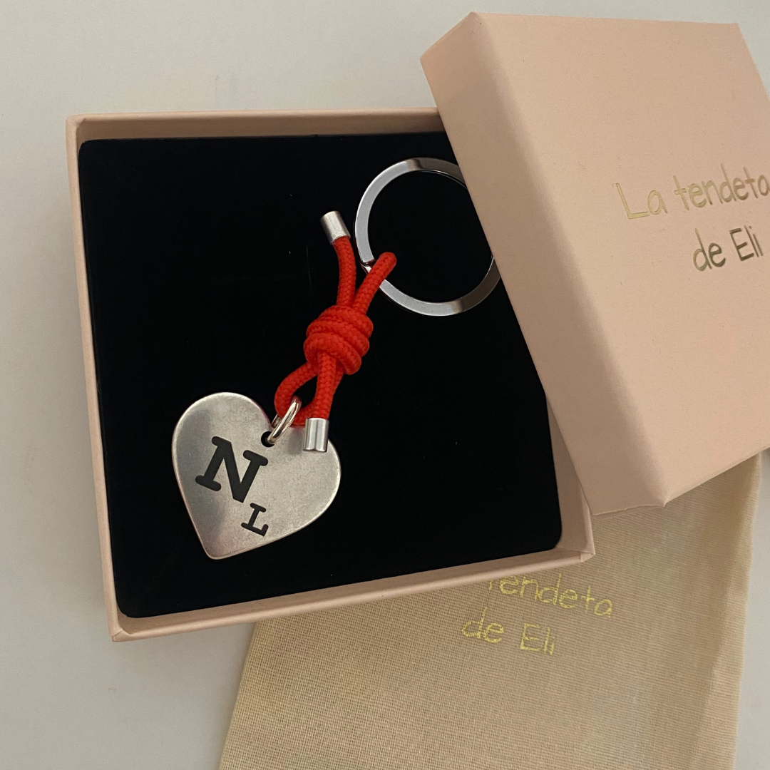 LLAVERO CORAZÓN BAÑO PLATA