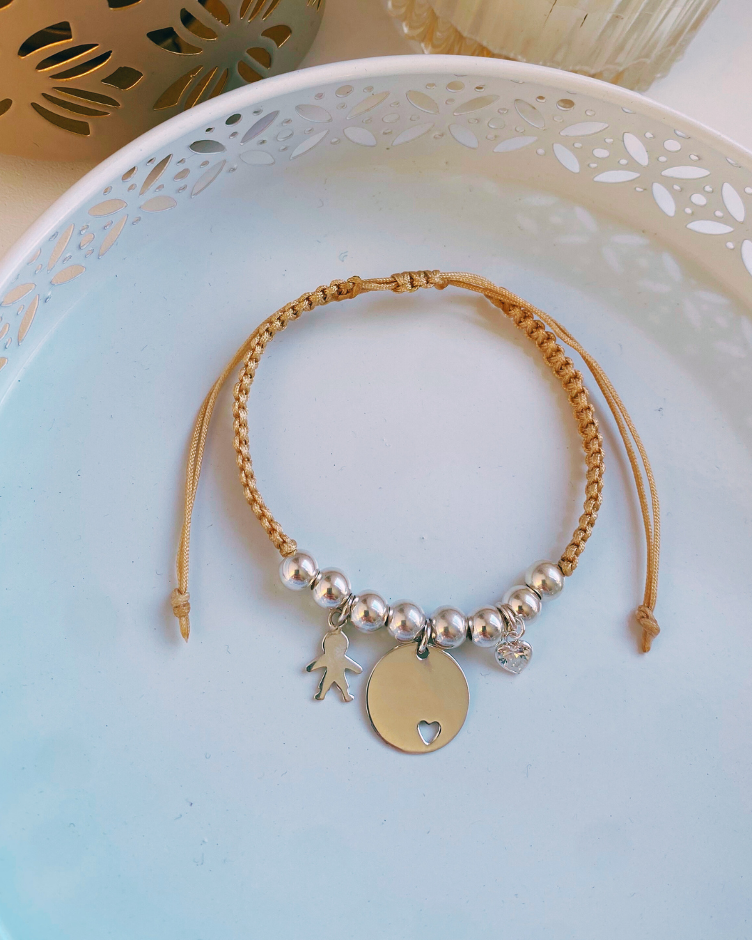 PULSERA DE HILO CON COLGANTES PLATA DE LEY