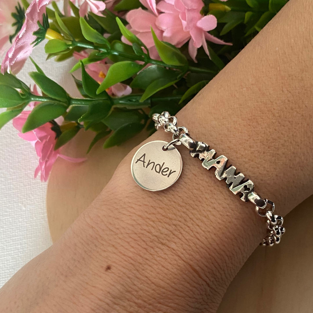PULSERA MAMÁ NOMBRE BAÑO PLATA