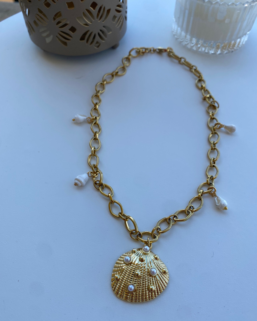 COLLAR CONCHA-PERLAS ACERO