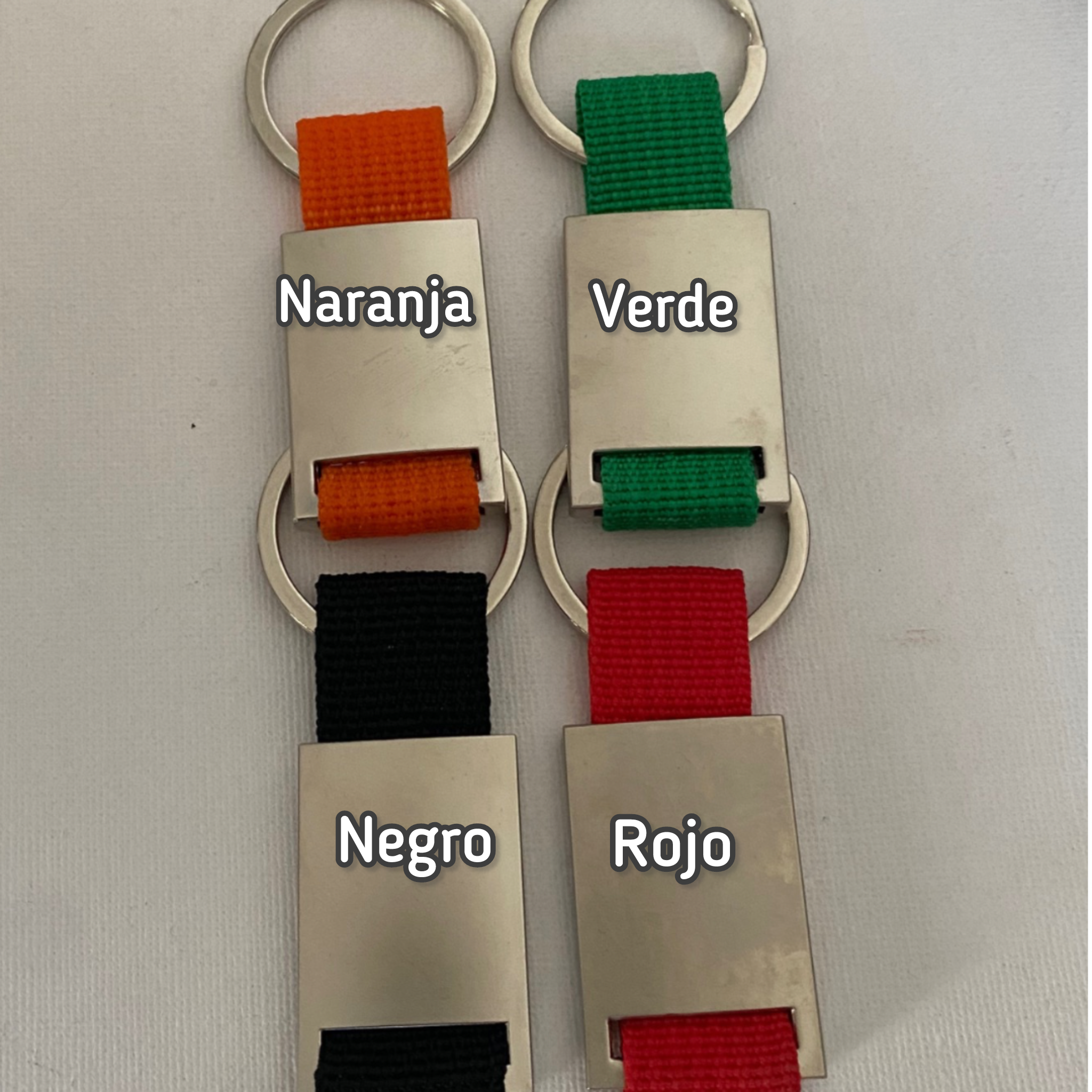 LLAVERO CORREA BAÑO PLATA