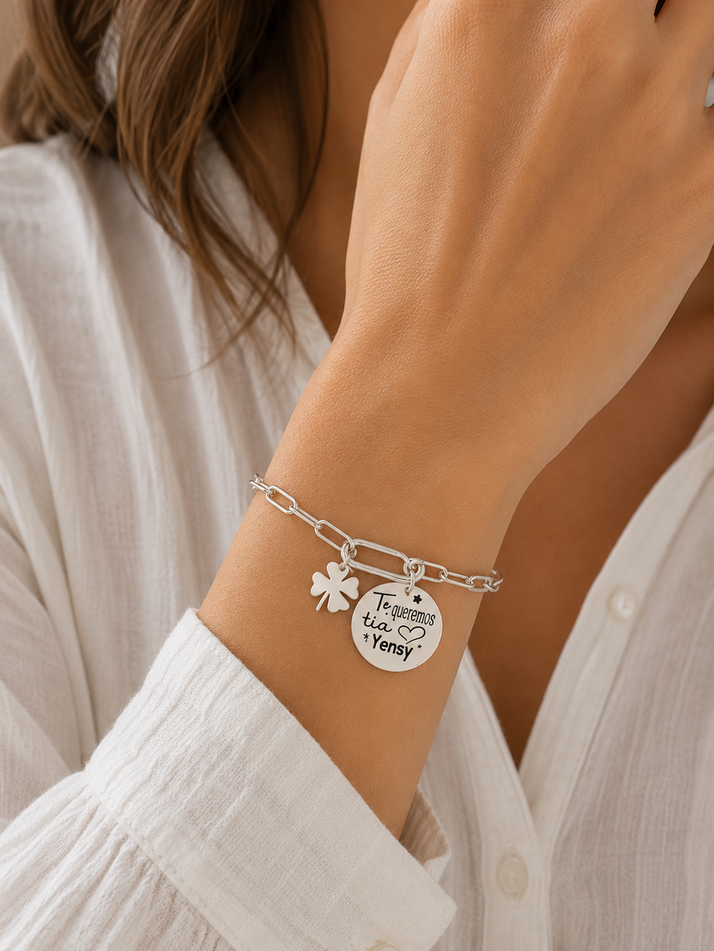 Pulsera Personalizada con Medalla Grabada y Trébol – Plata de Ley 925