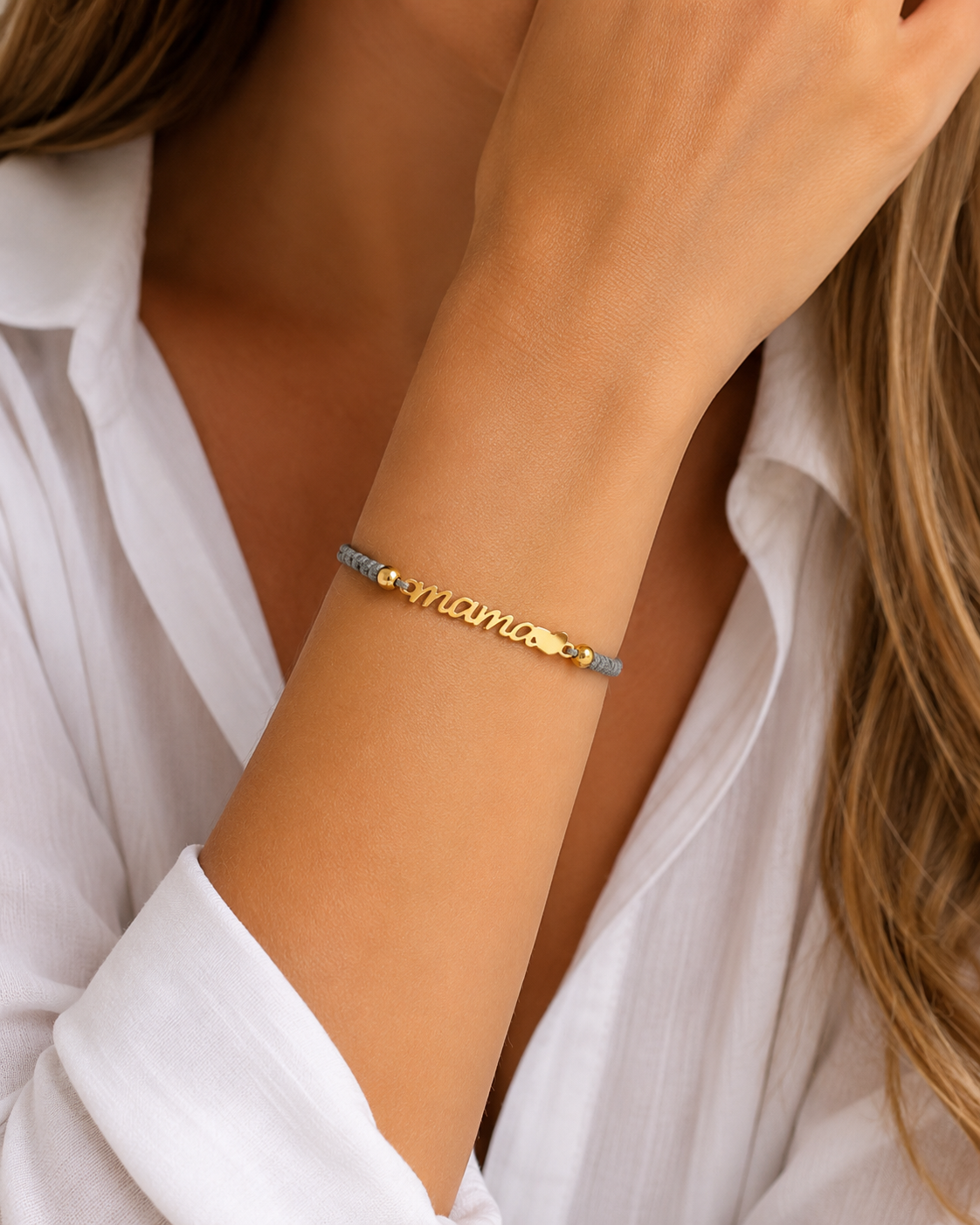 Pulsera Mamá de Cordón con Pieza Central Chapada en Oro – Plata de Ley 925
