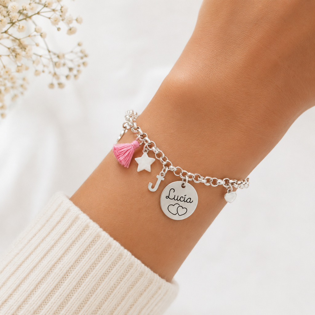 Pulsera Medalla Personalizada con Inicial y Pompón - Plata de Ley 925