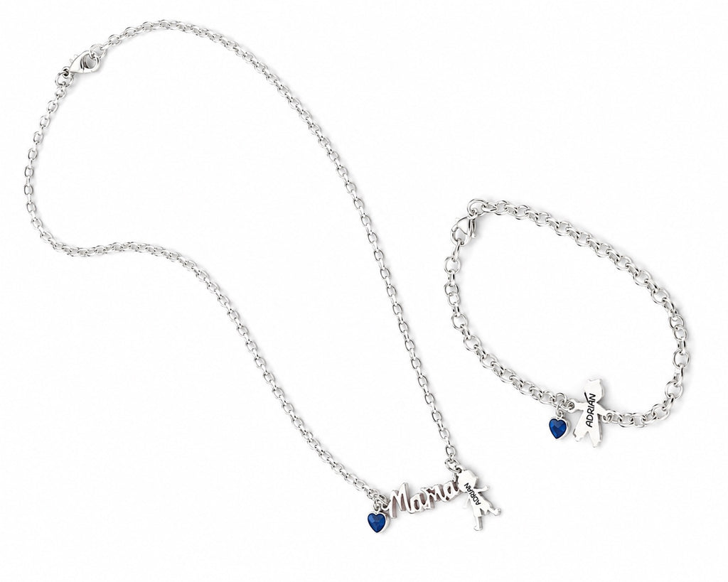 Collar Personalizado Mamá con Silueta de Niño y Circonita – Plata de Ley 925