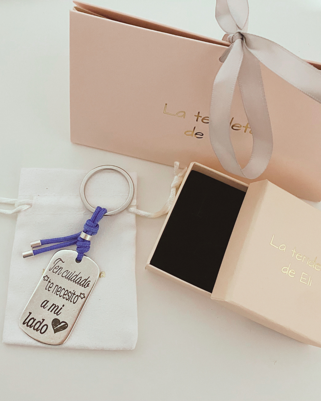 LLAVERO MILITAR BAÑO PLATA