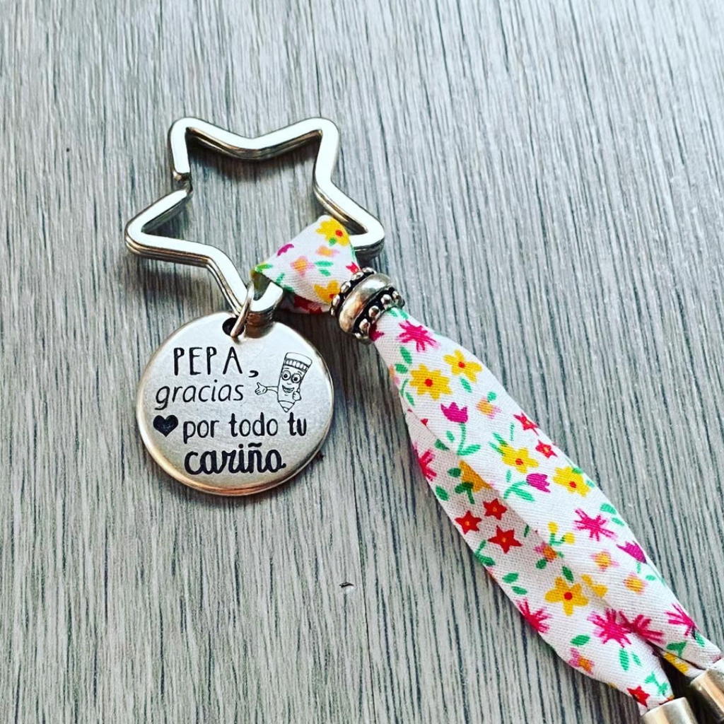 LLAVERO LIBERTY BAÑO PLATA