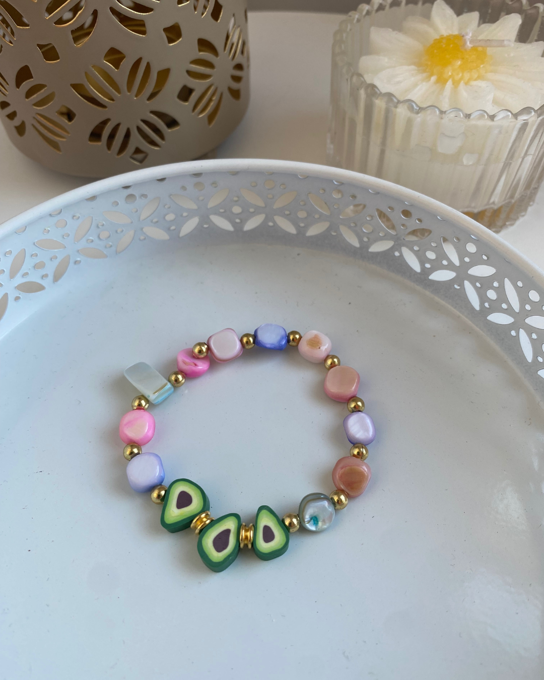 PENDIENTES AGUACATE