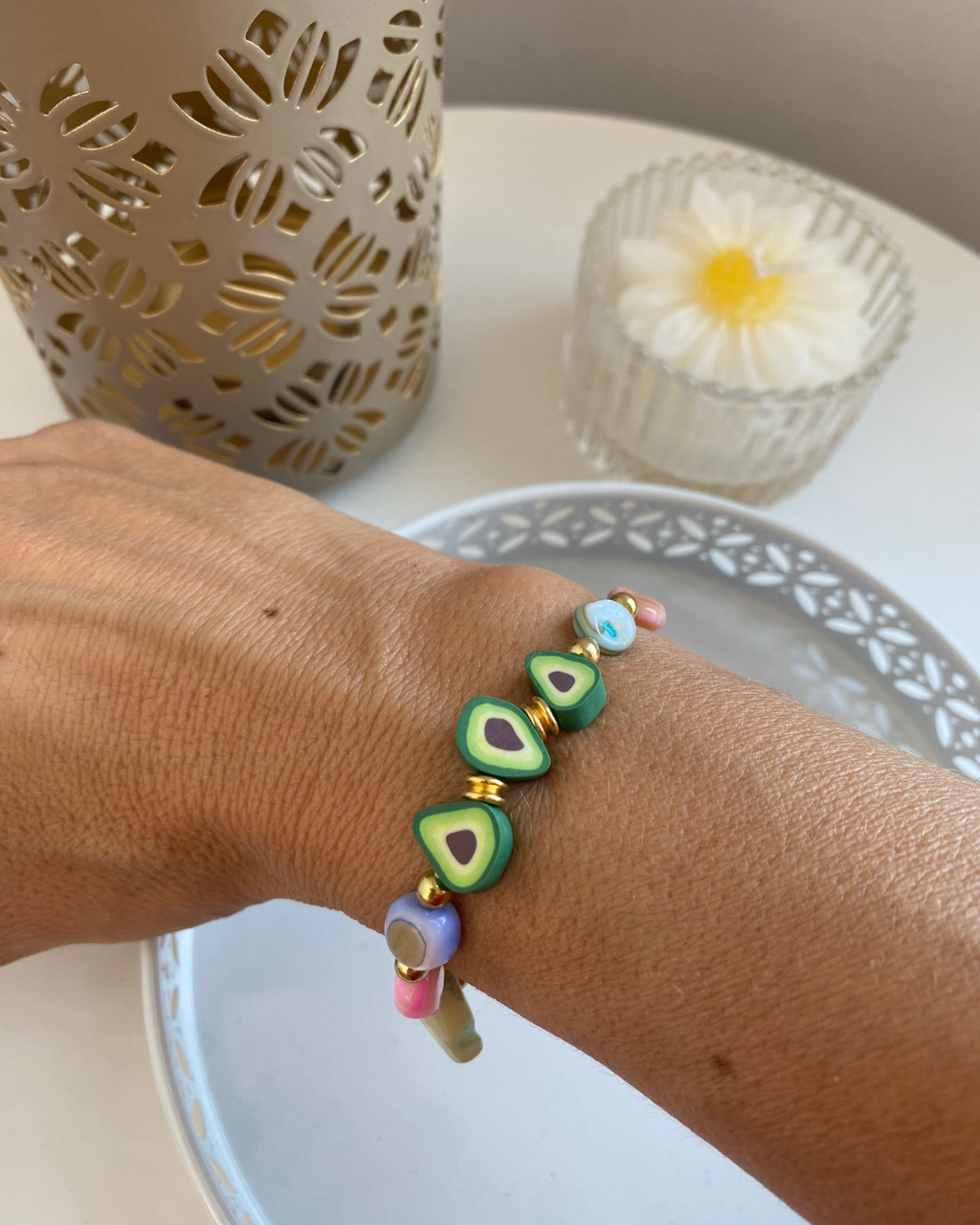 PULSERA AGUACATE